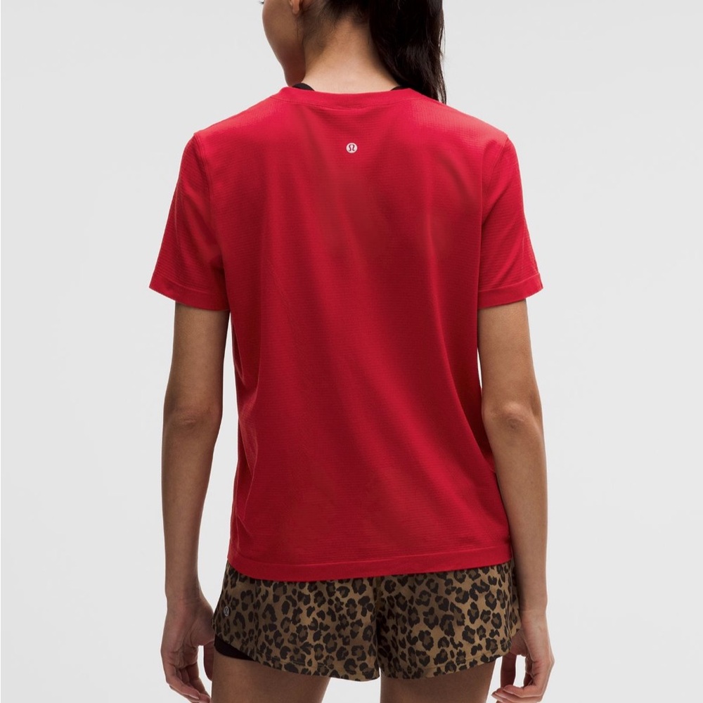 Swiftly Relaxed Fit Short Sleeve Hip Length - Picture 2 of 6